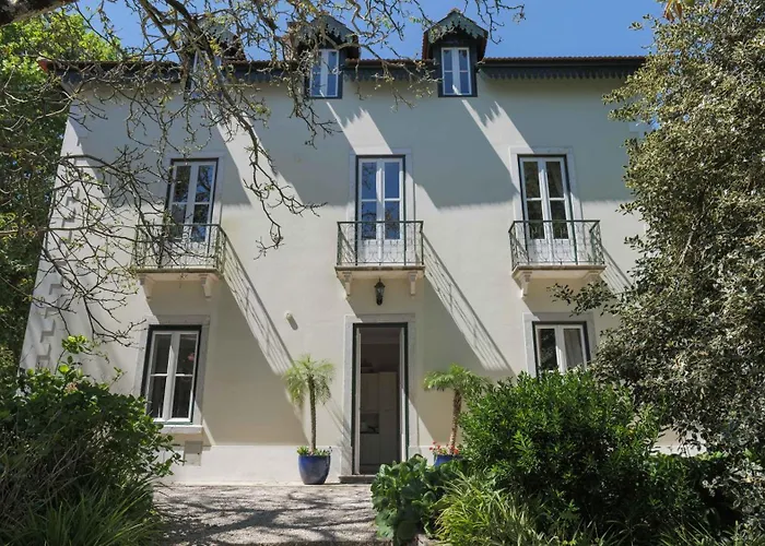 Luxurious Royal Estate In Historic Sintra Paradise