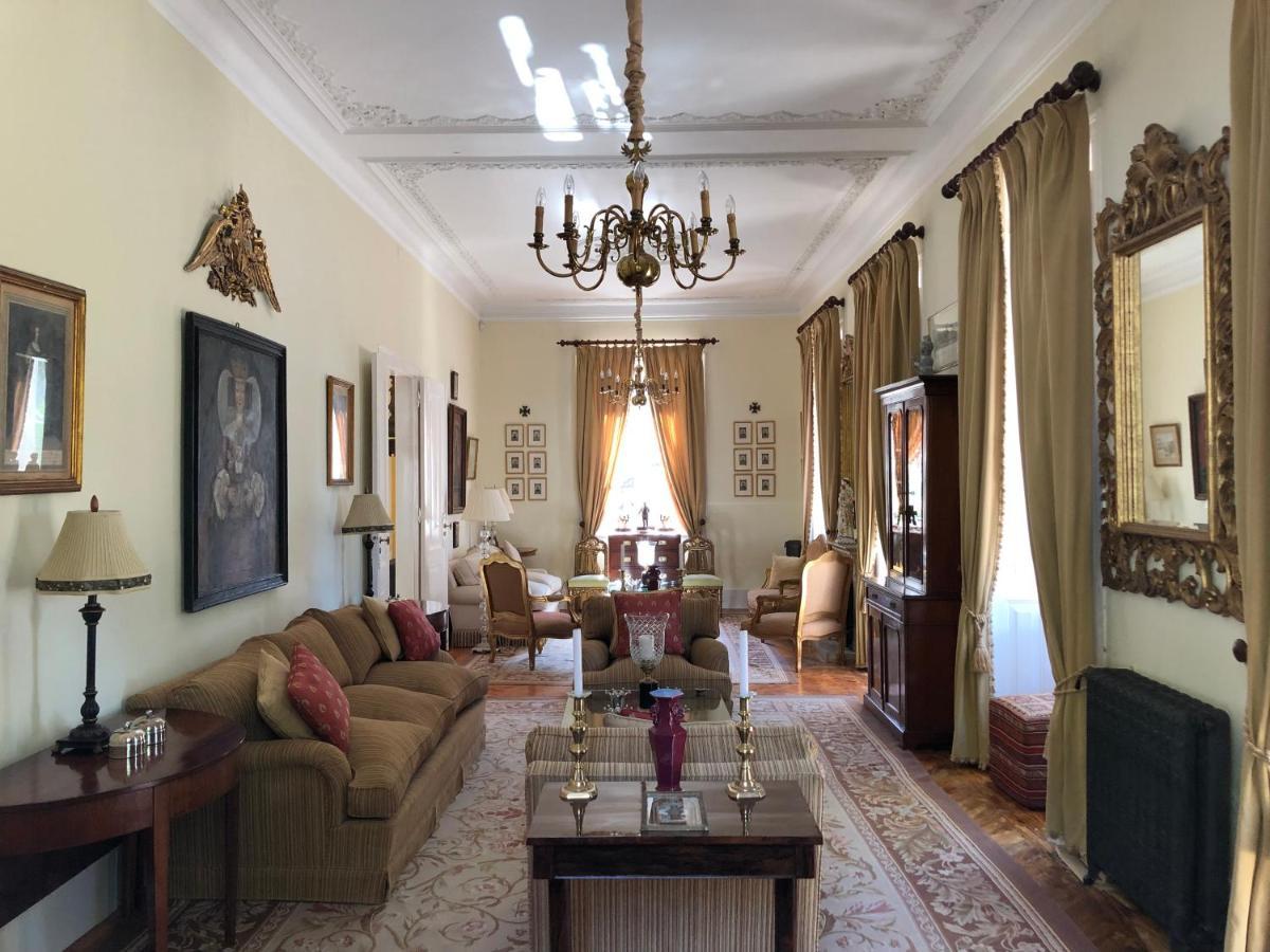 Luxurious Royal Estate In Historic Paradise